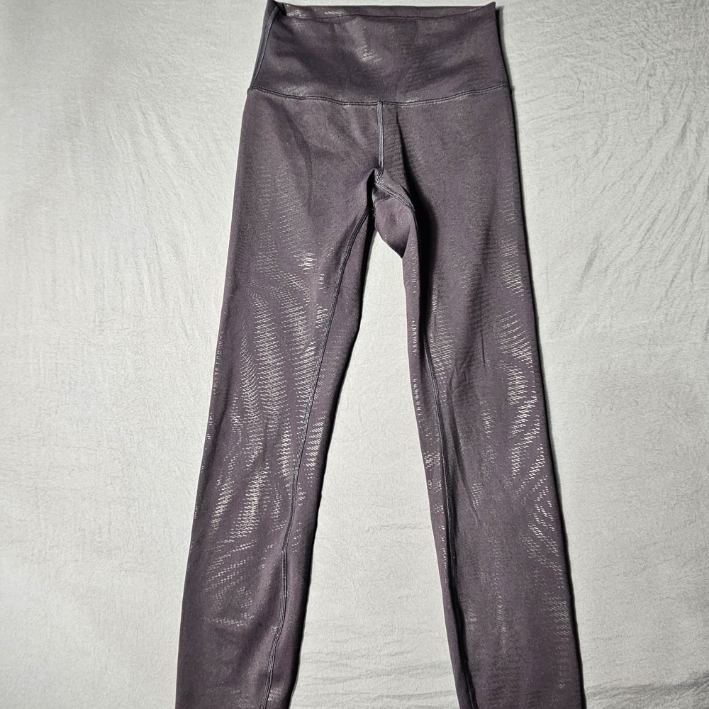 Lululemon Womens High Rise Leggings Graphite Grey Embossed Print Size 4
